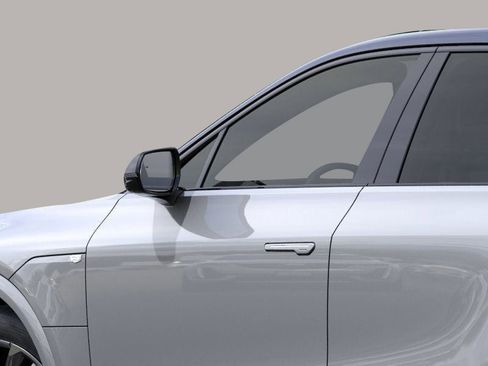 New 2026 Cadillac Lyriq V w/ LPO, Floor Liner Package image 20