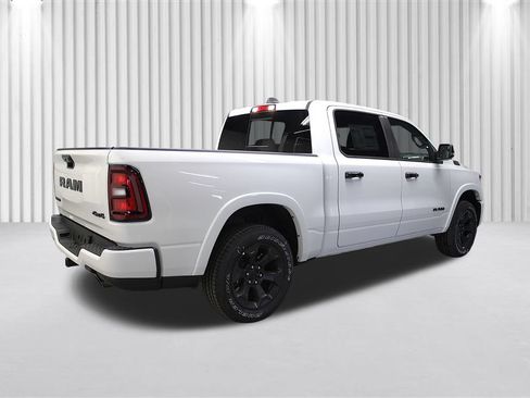 New 2026 RAM 1500 Big Horn AWD/4WD image 3