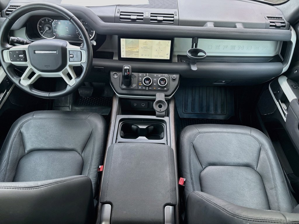 Used 2023 Land Rover Defender 90 S AWD/4WD image 13