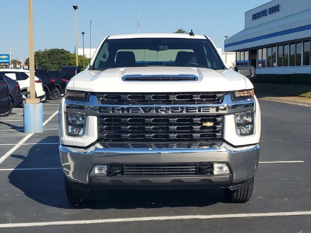 Used 2022 Chevrolet Silverado 2500 LT w/ Convenience Package AWD/4WD image 2