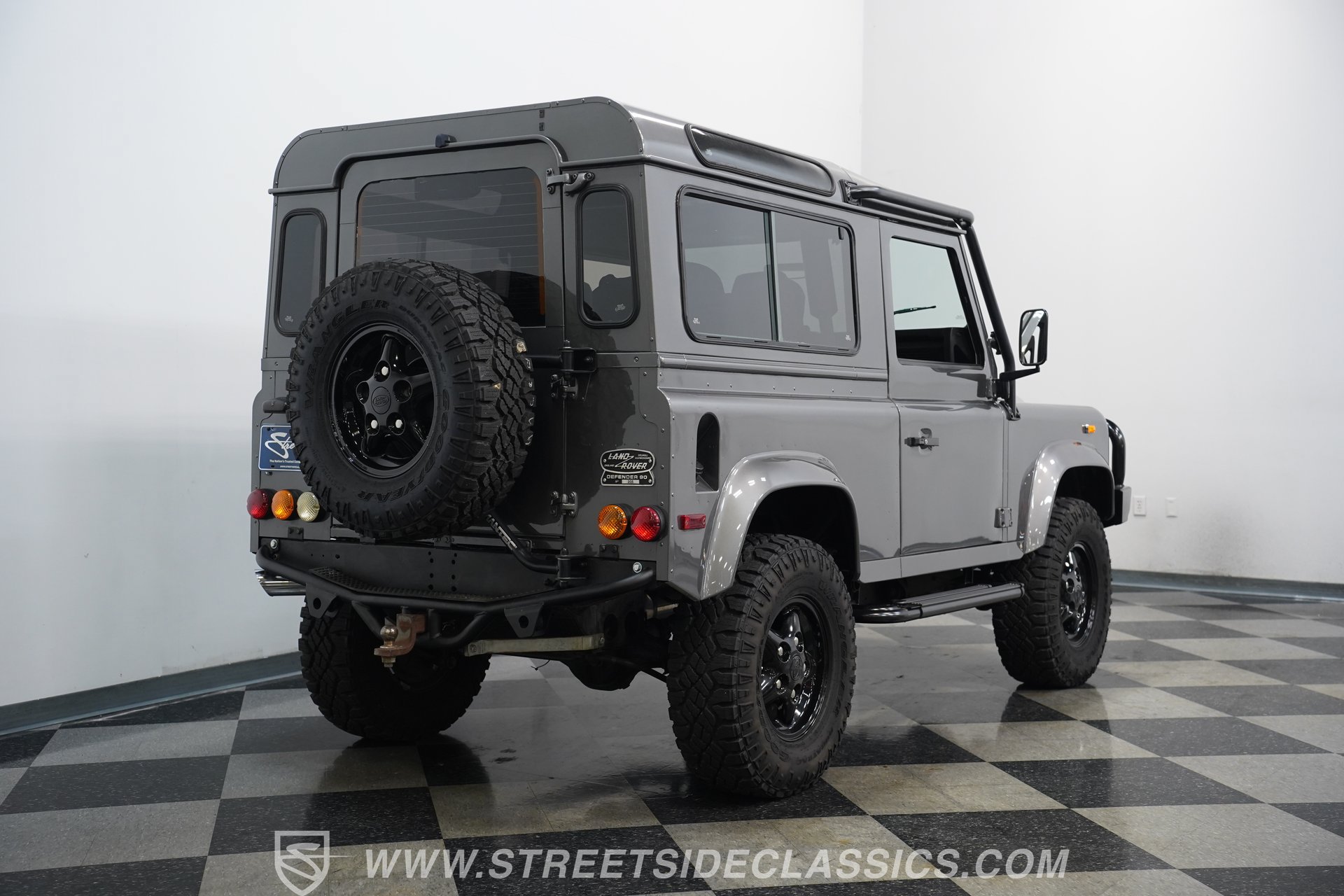 Used 1997 Land Rover Defender 90 AWD/4WD image 12