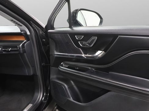 Used 2022 Lincoln Corsair Grand Touring AWD/4WD image 38
