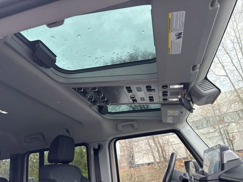 Used 2024 INEOS Grenadier image 34