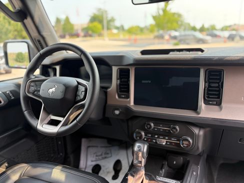 New 2026 Ford Bronco Outer Banks AWD/4WD image 24