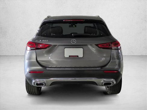 Used 2023 Mercedes-Benz GLA 250 image 9