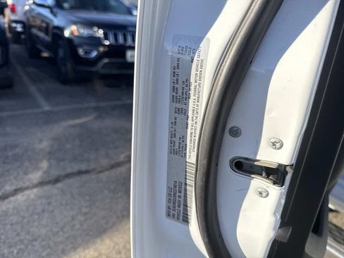 Used 2024 RAM 2500 Big Horn image 25