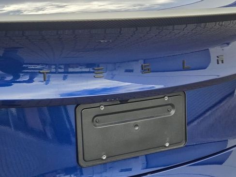 Used 2025 Tesla Model 3 Long Range RWD image 9