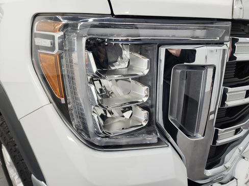 Used 2022 GMC Sierra 2500 SLE w/ SLE Value Package; image 22