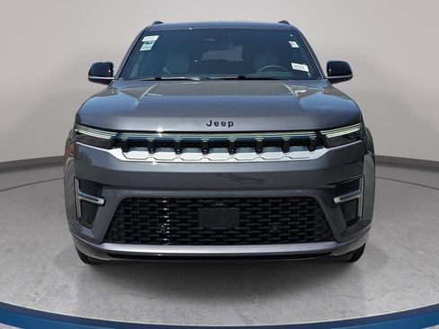 New 2026 Jeep Grand Wagoneer 4WD image 2