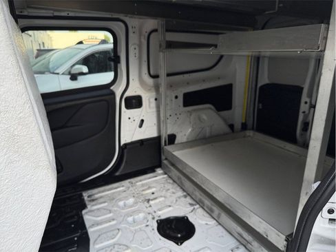 Used 2017 RAM ProMaster City Tradesman SLT w/ Rear Back-up Camera Group image 20