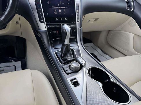 Used 2015 INFINITI Q50 Premium AWD/4WD image 20
