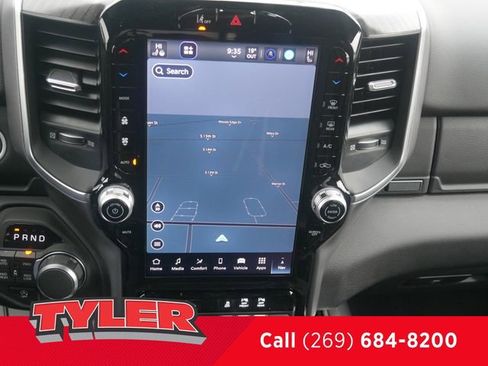 New 2026 RAM 1500 4x4 Crew Cab image 54