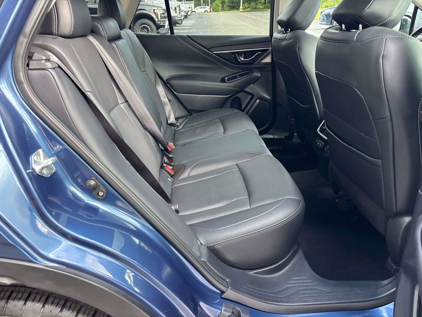 Used 2022 Subaru Outback Limited AWD/4WD image 18