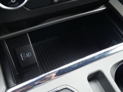 Used 2021 Ford Expedition XLT AWD/4WD image 10