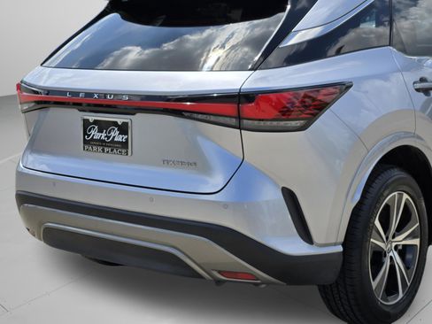 Certified 2024 Lexus RX 350 Premium w/ Cold Area Package FWD image 36