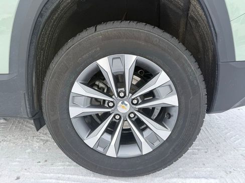 Used 2025 Chevrolet Equinox LT w/ Convenience Package II image 15