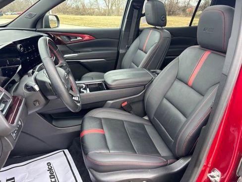 Certified 2024 Chevrolet Traverse RS AWD/4WD image 18