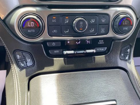 Used 2018 Chevrolet Tahoe Premier AWD/4WD image 22