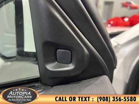 Used 2023 Acura MDX SH-AWD w/ Advance Package image 25