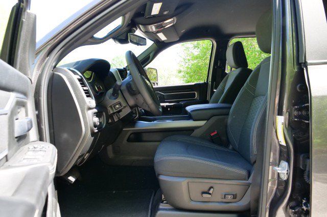 Used 2025 RAM 3500 Big Horn AWD/4WD image 23