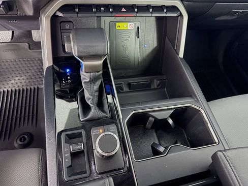 Used 2025 Toyota Tundra SR5 image 22