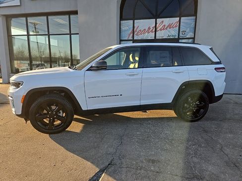 New 2026 Jeep Grand Cherokee Limited AWD/4WD image 5