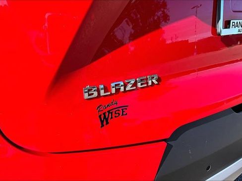 Used 2020 Chevrolet Blazer LT FWD image 8
