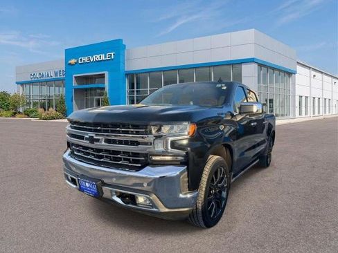Used 2022 Chevrolet Silverado 1500 LTZ w/ LTZ Convenience Package II AWD/4WD image 2