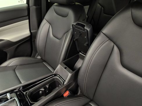 New 2026 Jeep Compass Limited AWD/4WD image 27