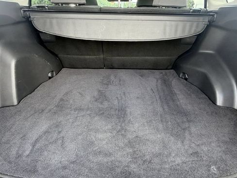 Used 2025 Toyota RAV4 XLE FWD image 28