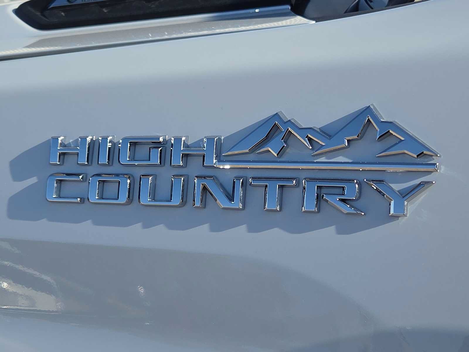 New 2026 Chevrolet Silverado 2500 High Country w/ High Country Premium Package AWD/4WD image 11