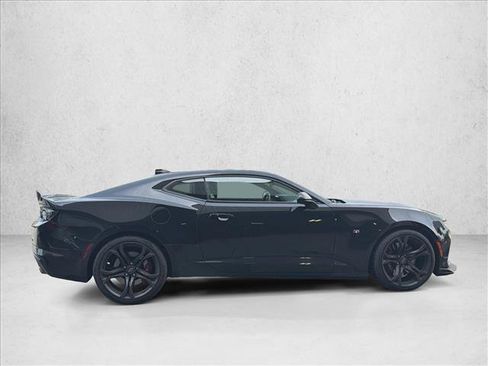 Used 2023 Chevrolet Camaro SS RWD image 4