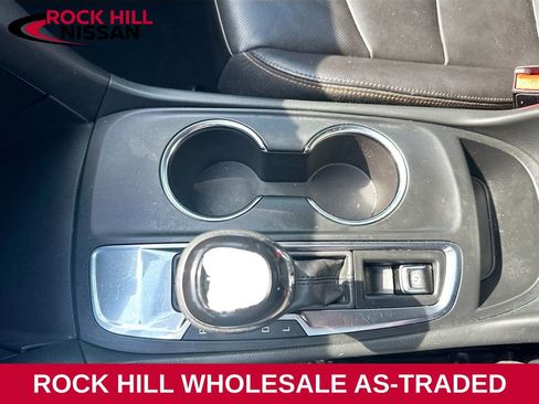 Used 2021 Chevrolet Equinox LT FWD image 21