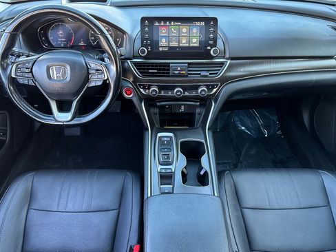 Used 2020 Honda Accord Touring image 27