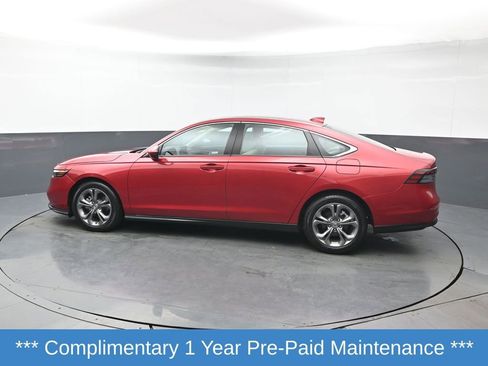 Certified 2023 Honda Accord EX image 4