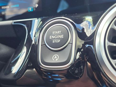 New 2026 Mercedes-Benz GLA 35 AMG 4MATIC image 41