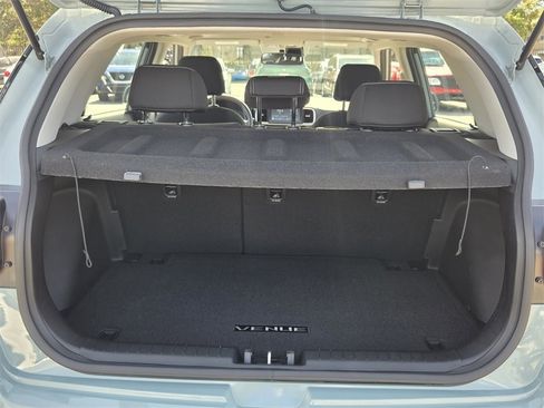 Certified 2025 Hyundai Venue SEL image 15