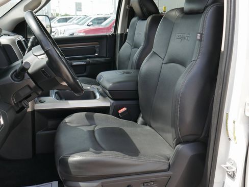 Used 2017 RAM 2500 Laramie w/ Sport Appearance Group image 32