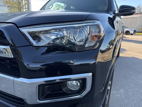 Used 2015 Toyota 4Runner Limited image 9
