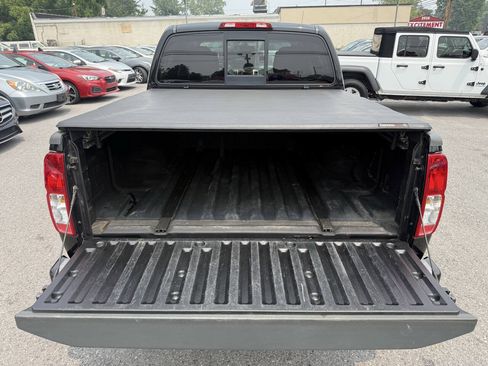 Used 2018 Nissan Frontier PRO-4X AWD/4WD image 24