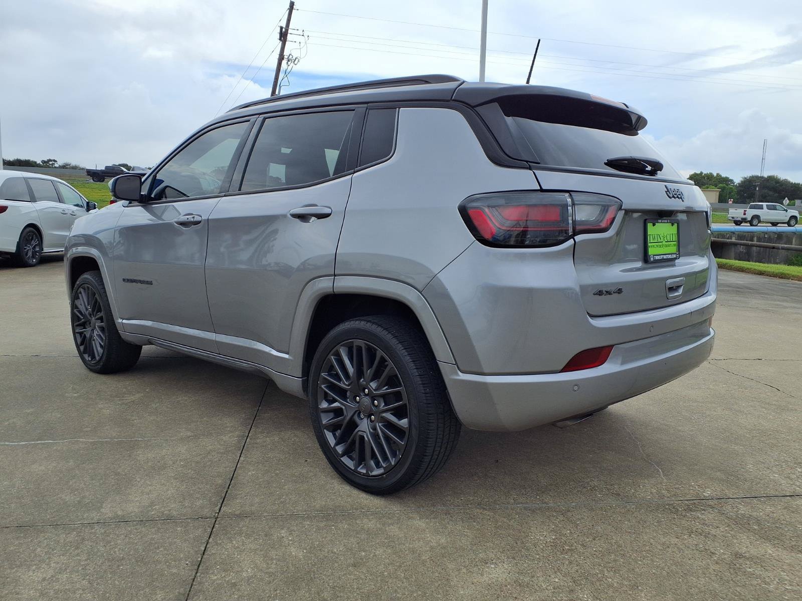 Used 2023 Jeep Compass High Altitude AWD/4WD image 7