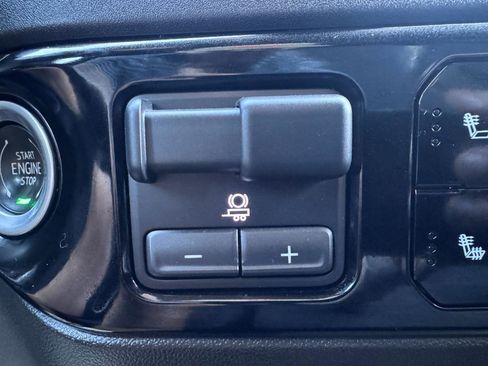 Used 2022 Chevrolet Silverado 1500 LT image 14