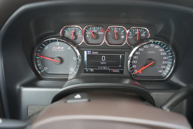 Used 2018 Chevrolet Silverado 1500 LT w/ All Star Edition AWD/4WD image 25