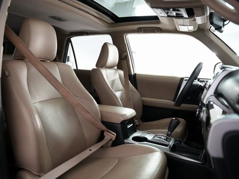 Used 2019 Toyota 4Runner Limited image 60