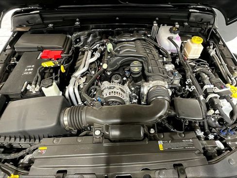 New 2025 Jeep Gladiator Rubicon w/ Safety Group image 21