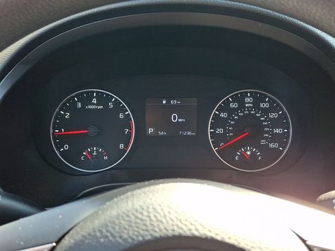 Used 2021 Kia Seltos LX AWD/4WD image 20