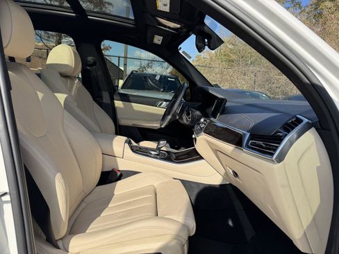 Used 2021 BMW X5 sDrive40i w/ Convenience Package image 31