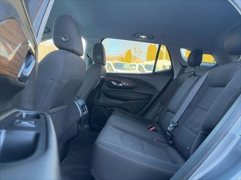 Used 2020 GMC Terrain SLE image 15