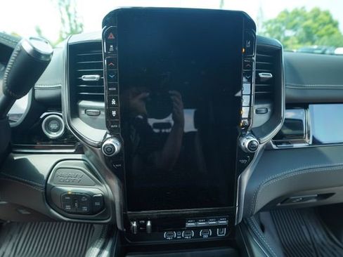 New 2025 RAM 2500 Rebel w/ Rebel Level 2 Equipment Group image 32