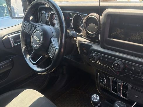 Used 2021 Jeep Wrangler Unlimited Sport AWD/4WD image 9